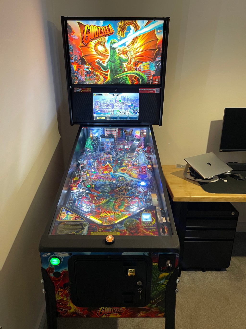 Pinball Machine has entered the building and Kat’s first-ever game on Pinball, Godzilla&nbsp;Premium