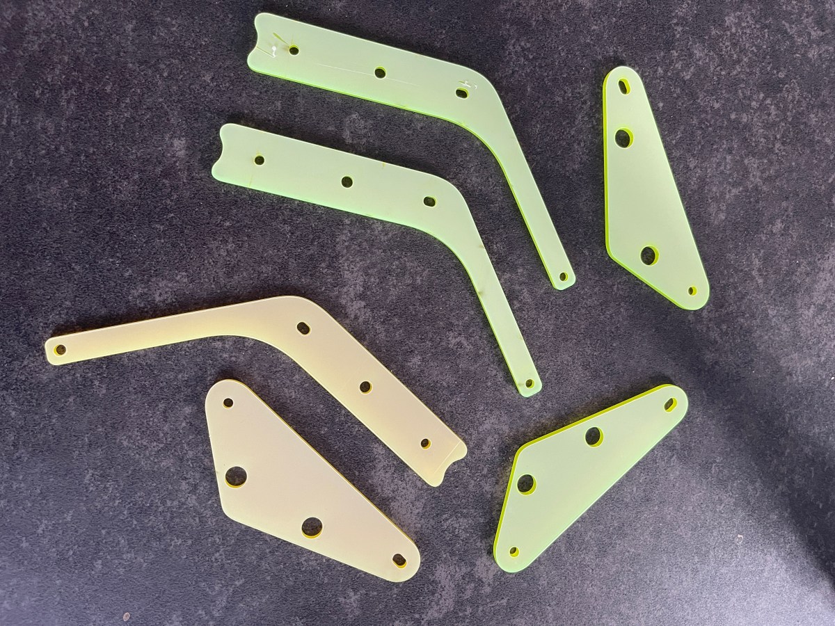 Installing Col’s Plastic Protectors on Sterns Jurassic Park Pinball&nbsp;Machine